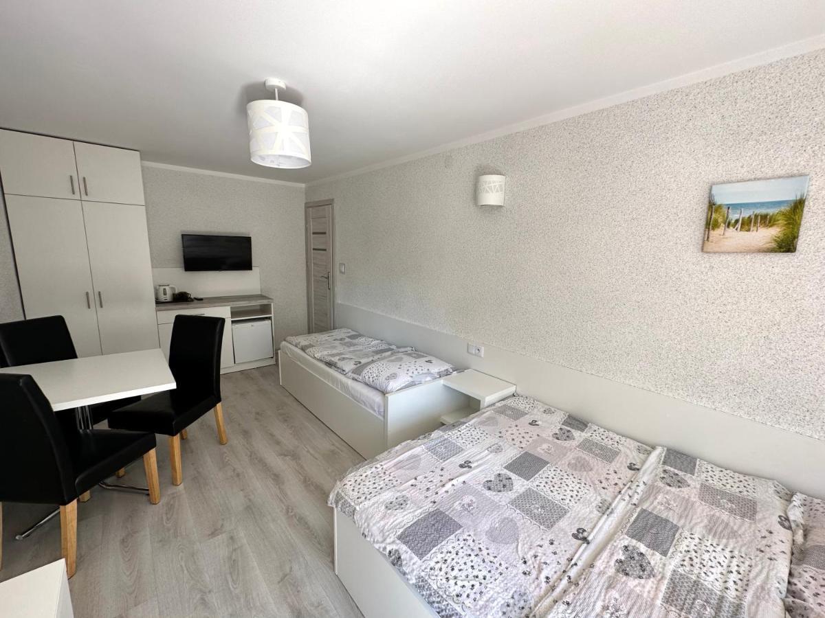 Gosciniec Wladyslawowo Apartment ภายนอก รูปภาพ